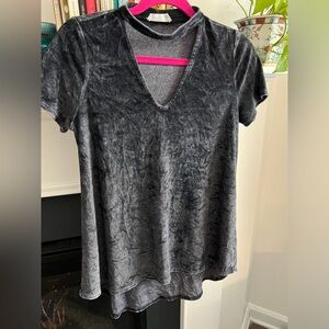 Gray short sleeve velvet blouse with a choker collar by Peachlove - size M.